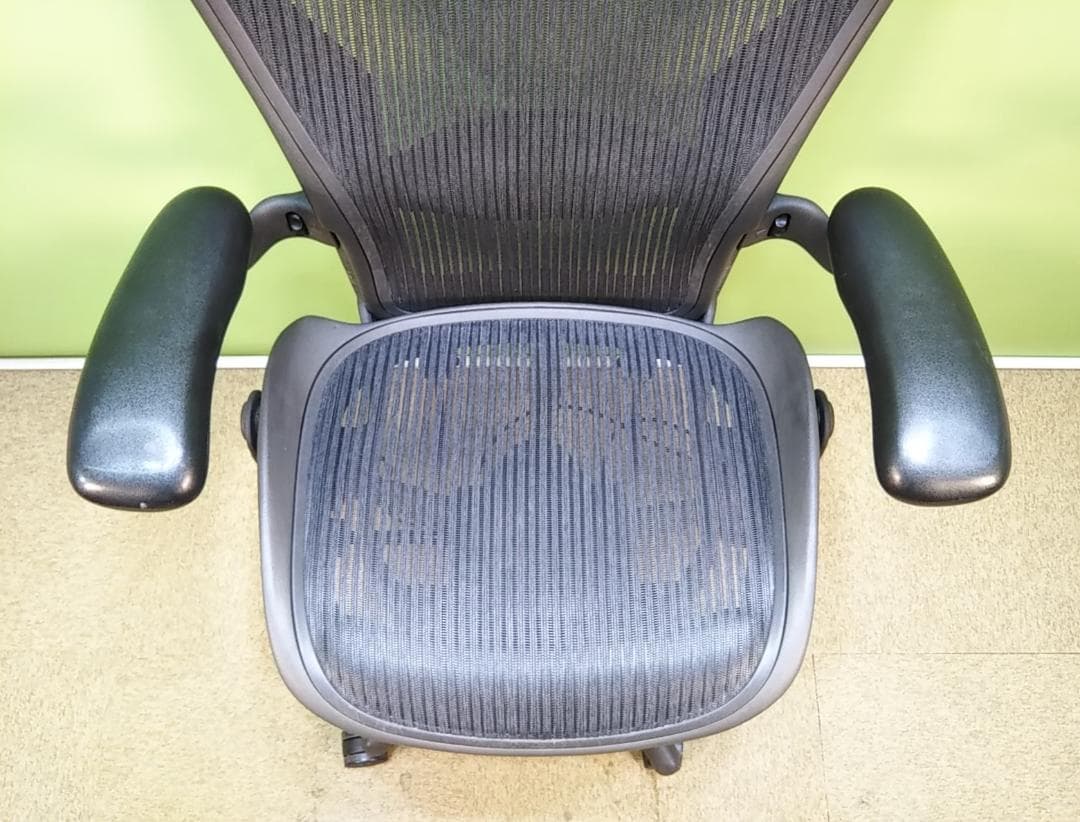 ap　ハーマンミラー　アーロンチェア　中古品　Bサイズ　フル装備　ダイヤル可動肘