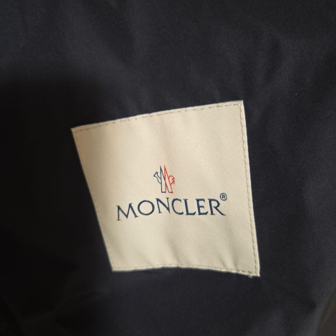 MONCLER ネイビー ナイロンジャケット