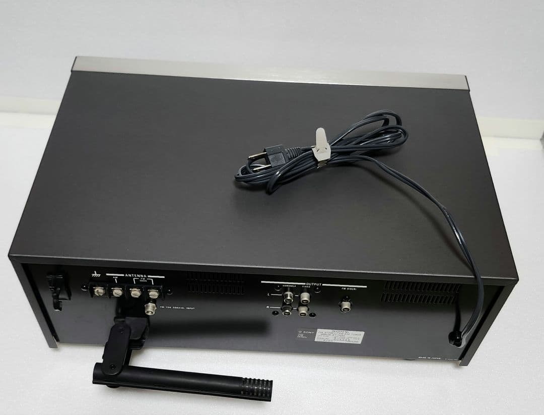 SONY ST 3950とTC-2140 チューナーとカセットデッキ　中古美品