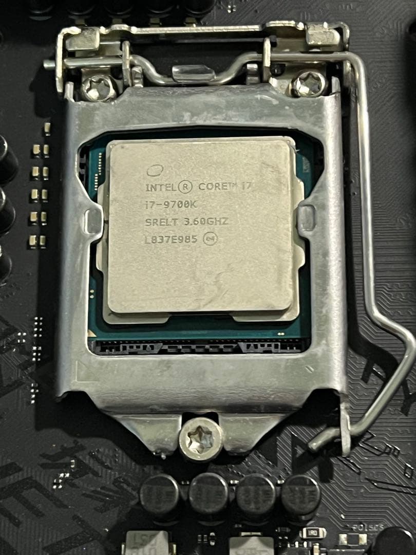 CPU I7 9700K Z390-F-GAMING