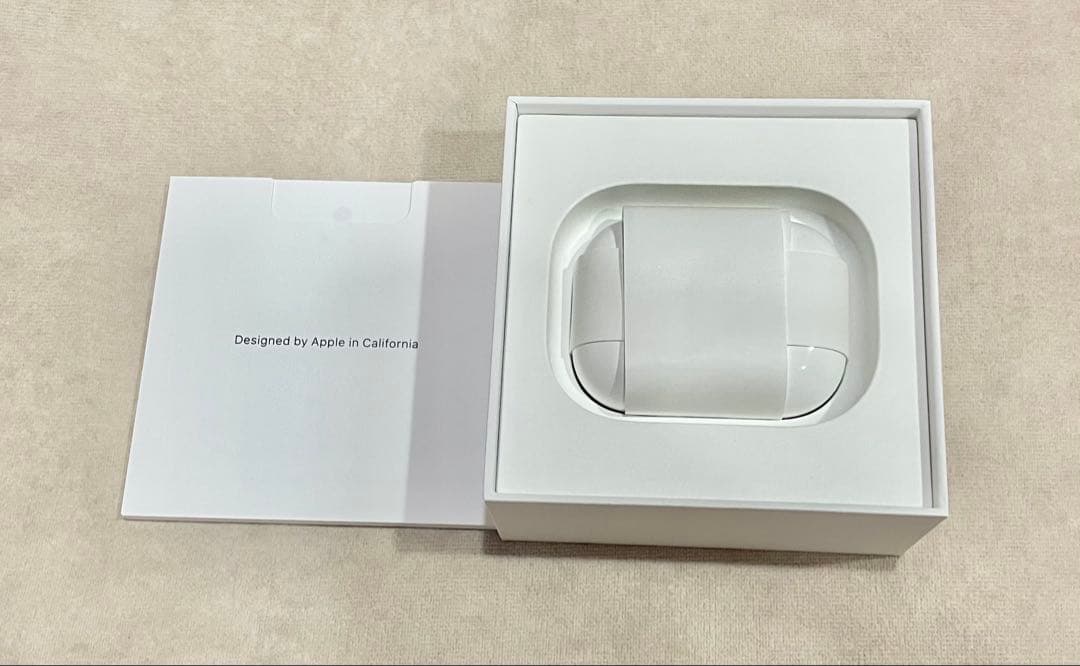 【極美品】Apple AirPods Pro 2nd generation 本体