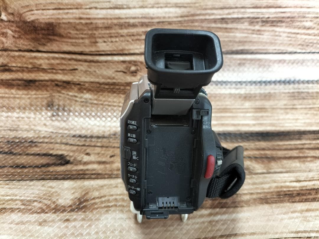 撮影再生ダビングOK　超美品　Panasonic　NV-DS88　付属品あり