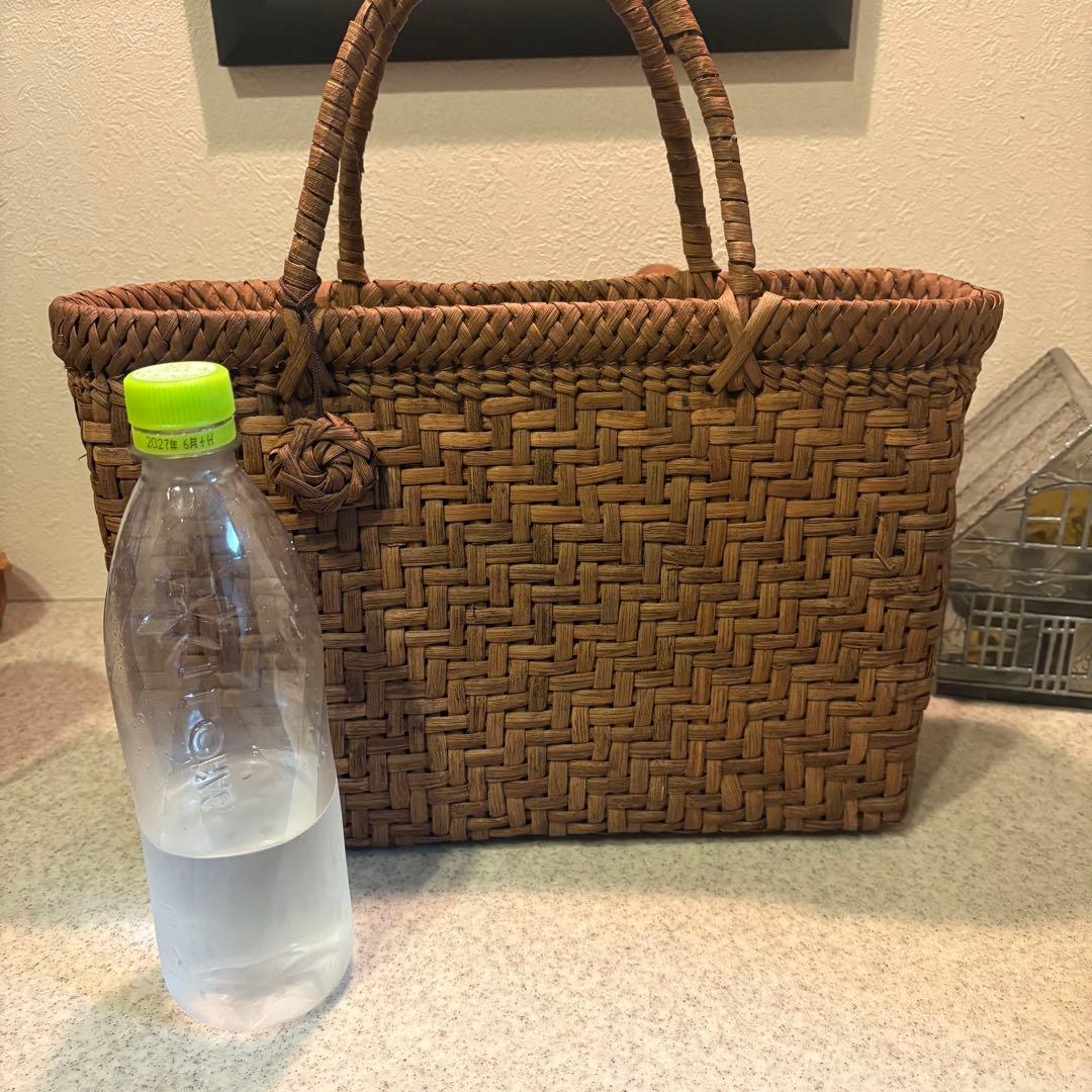 国産　山葡萄　手編み　かごバッグ①