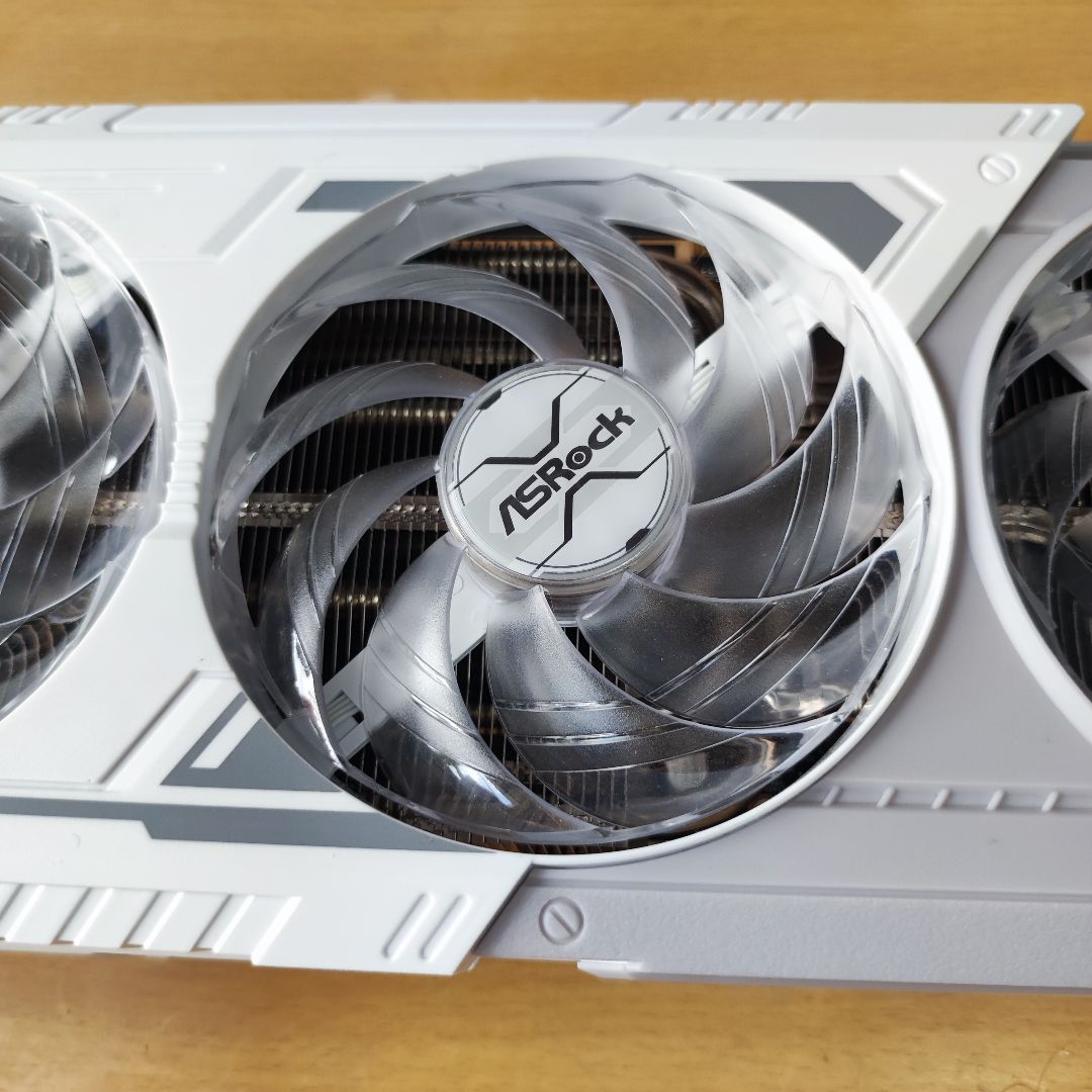 グラフィックボード・グラボ・ビデオカード ASROCK RX9070XT STEEL LEGEND