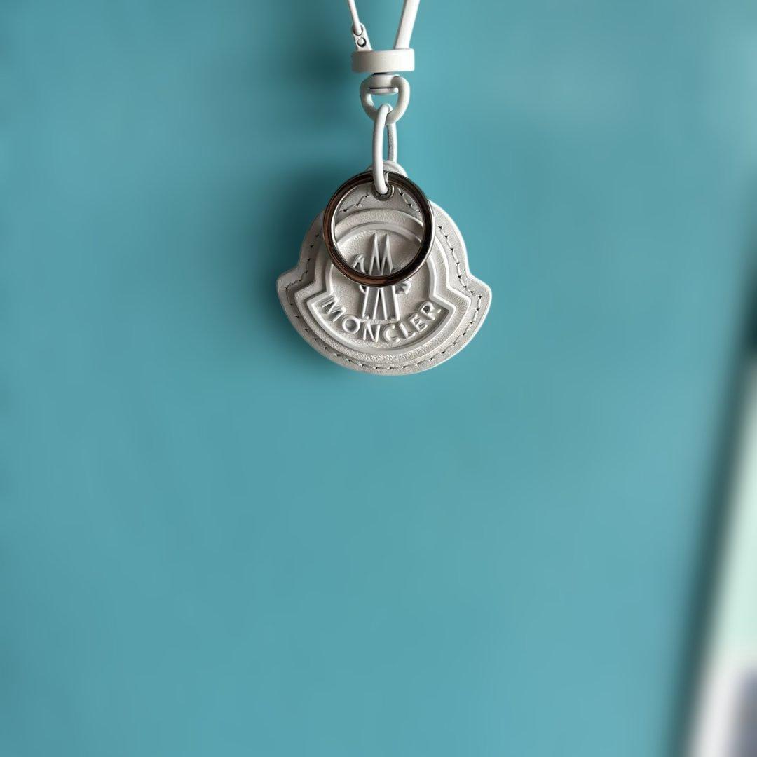 モンクレール MONCLER キーホルダー ホワイト