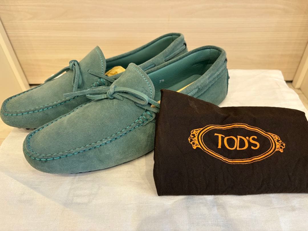 【人気ブランド】TOD'S グリーン メンズシューズ