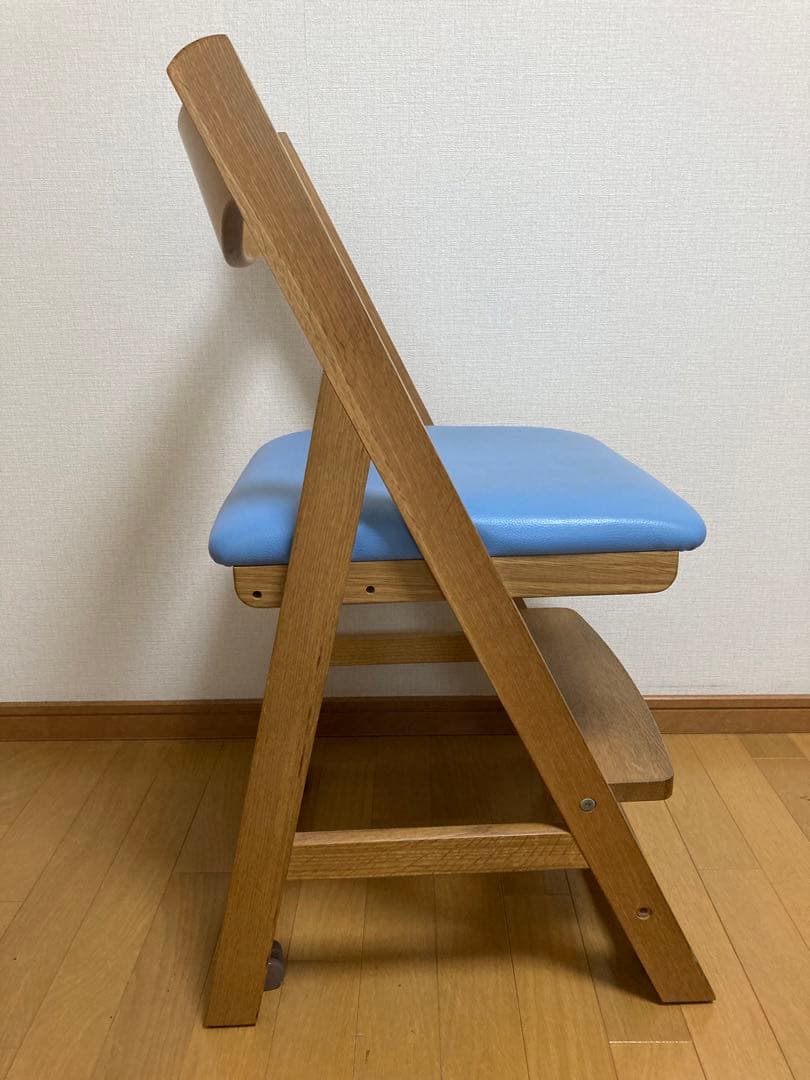 飛騨産業 学習チェア 学習椅子　キツツキマーク　スクールチェアー