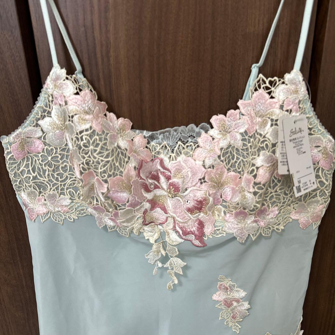 ワコールサルート89グループ　キャミソールMサイズ　新品未使用タグ付　希少