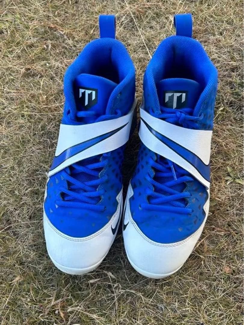 nike 野球　スパイク　トラウトモデル