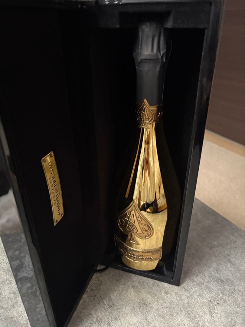 〔未開封〕Armand de Brignac ゴールドシャンパン