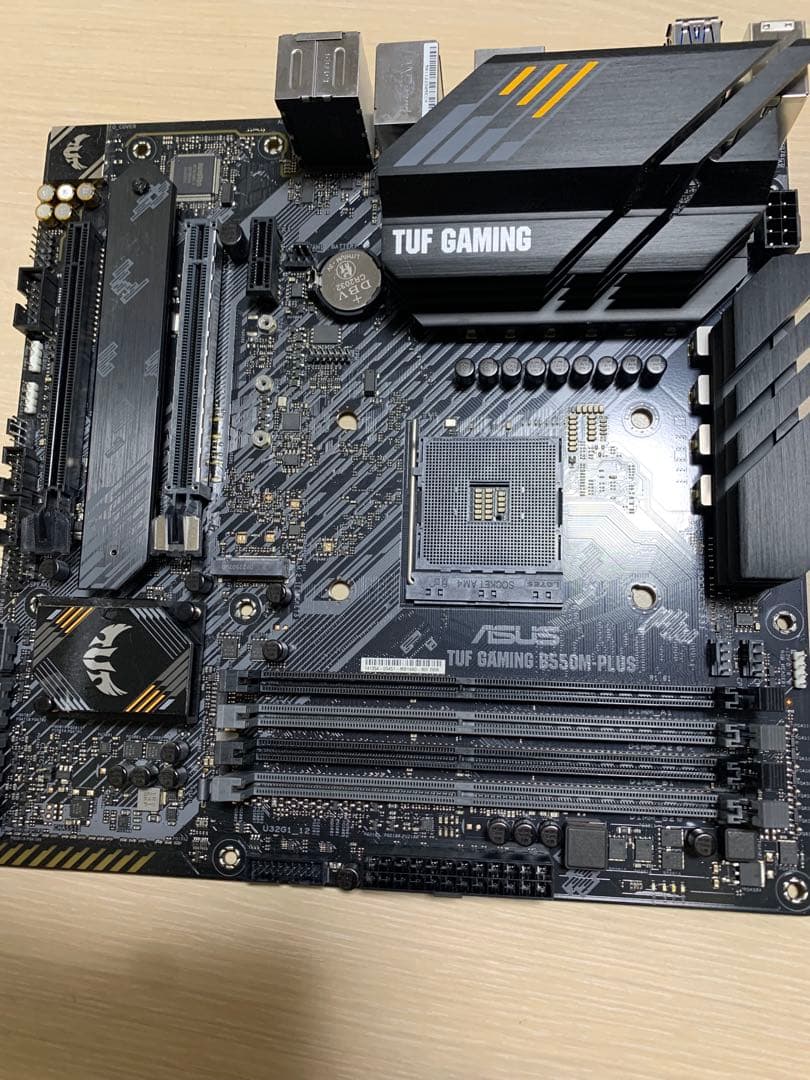 P*i様 「ASUS TUF GAMING B550M-PLUS」