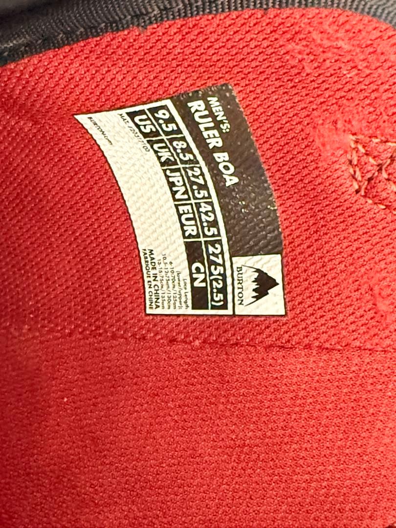 美品　Burton RULER BOA 27.5 18-19モデル