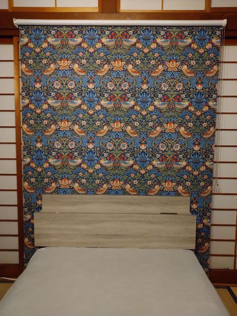 William Morris ウイリアムモリス　いちご泥棒 ロール カーテン