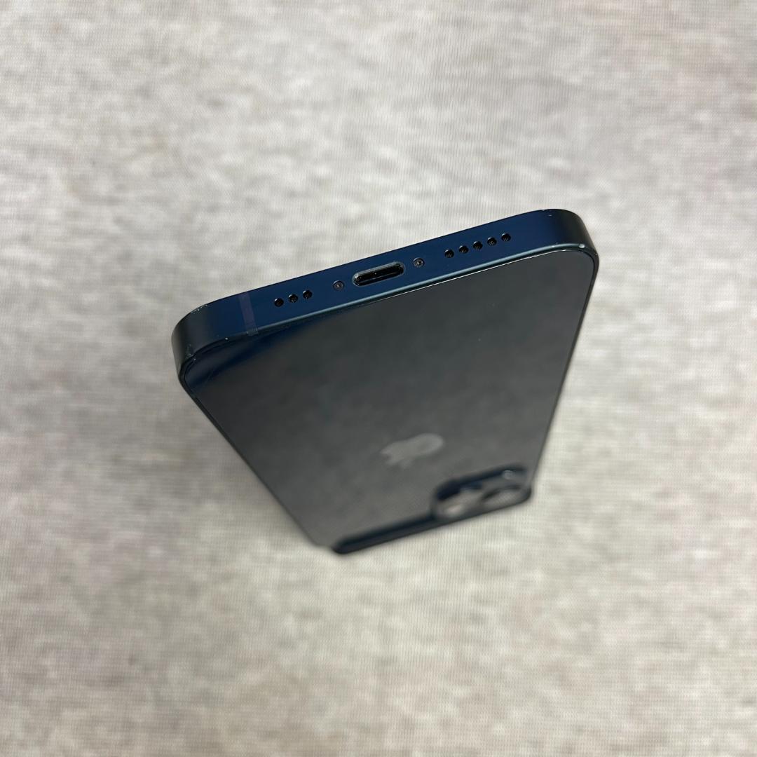 中古 iPhone 13 256GB Apple SIM フリー