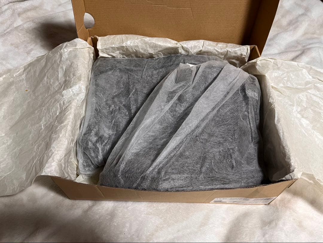 UGG グレー リボン付き ムートンブーツ　ケアプロテクターと替えリボン付き