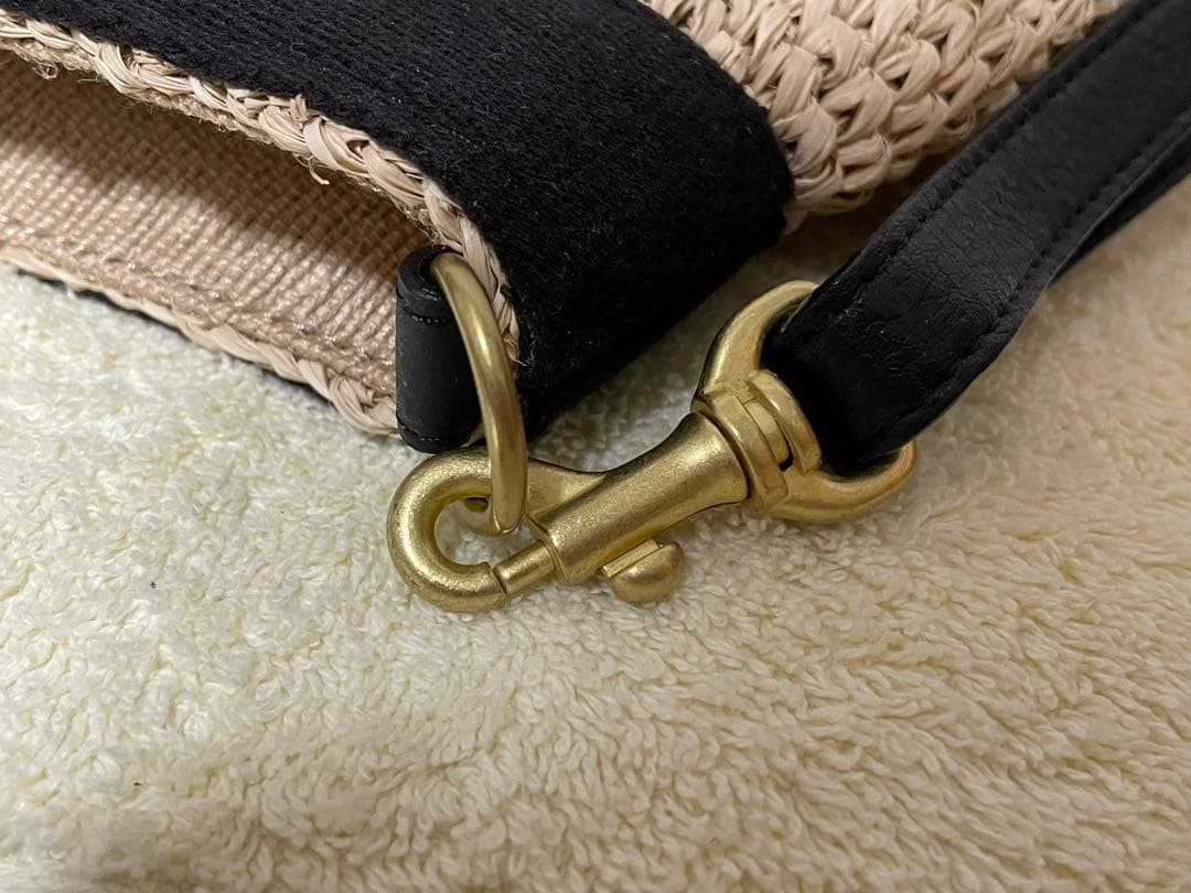 【新品未使用】VIOLAd'ORO（ヴィオラドーロ） ラフィアトートバッグ