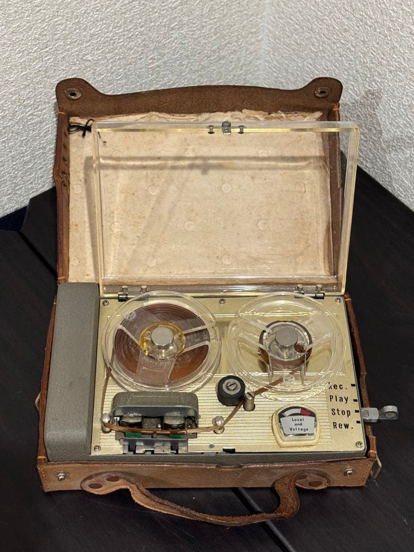 テープリコーダー　テーププレーヤー　ヴィンテージ￼ レア
