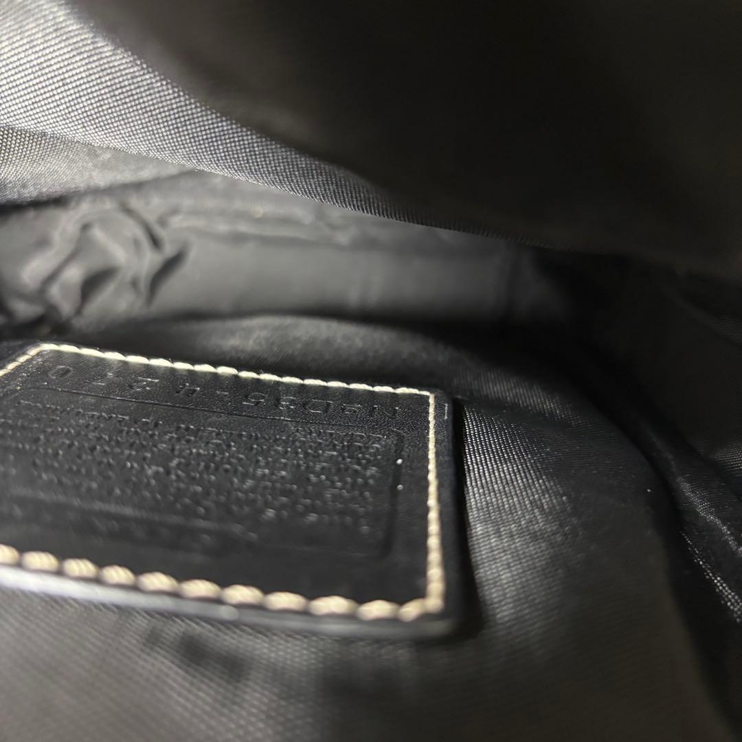 【美品】COACH　シグネチャー　ショルダーバッグ　斜め掛け　ブラック　4270