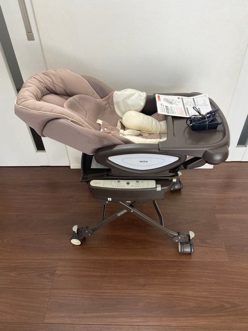 Aprica ユラリズム オート DX