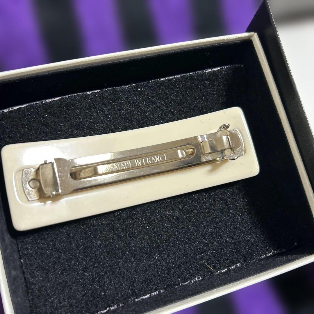 シャネル ロゴ バレッタ 髪留め ヘアアクセ 99P A12072 白黒