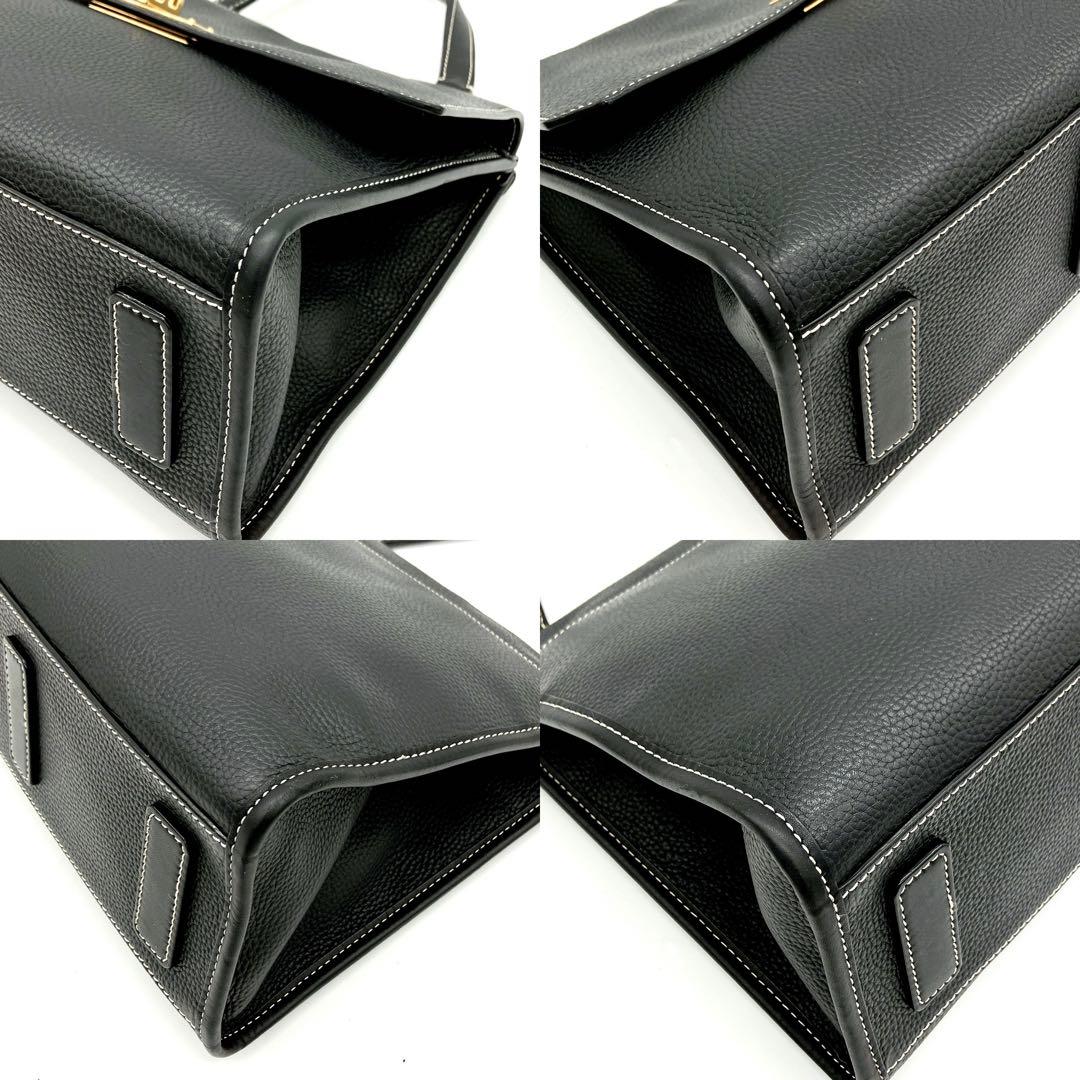 美品　BALLY ハンドバッグ　Bターンロック　ブラック　シュリンクレザー