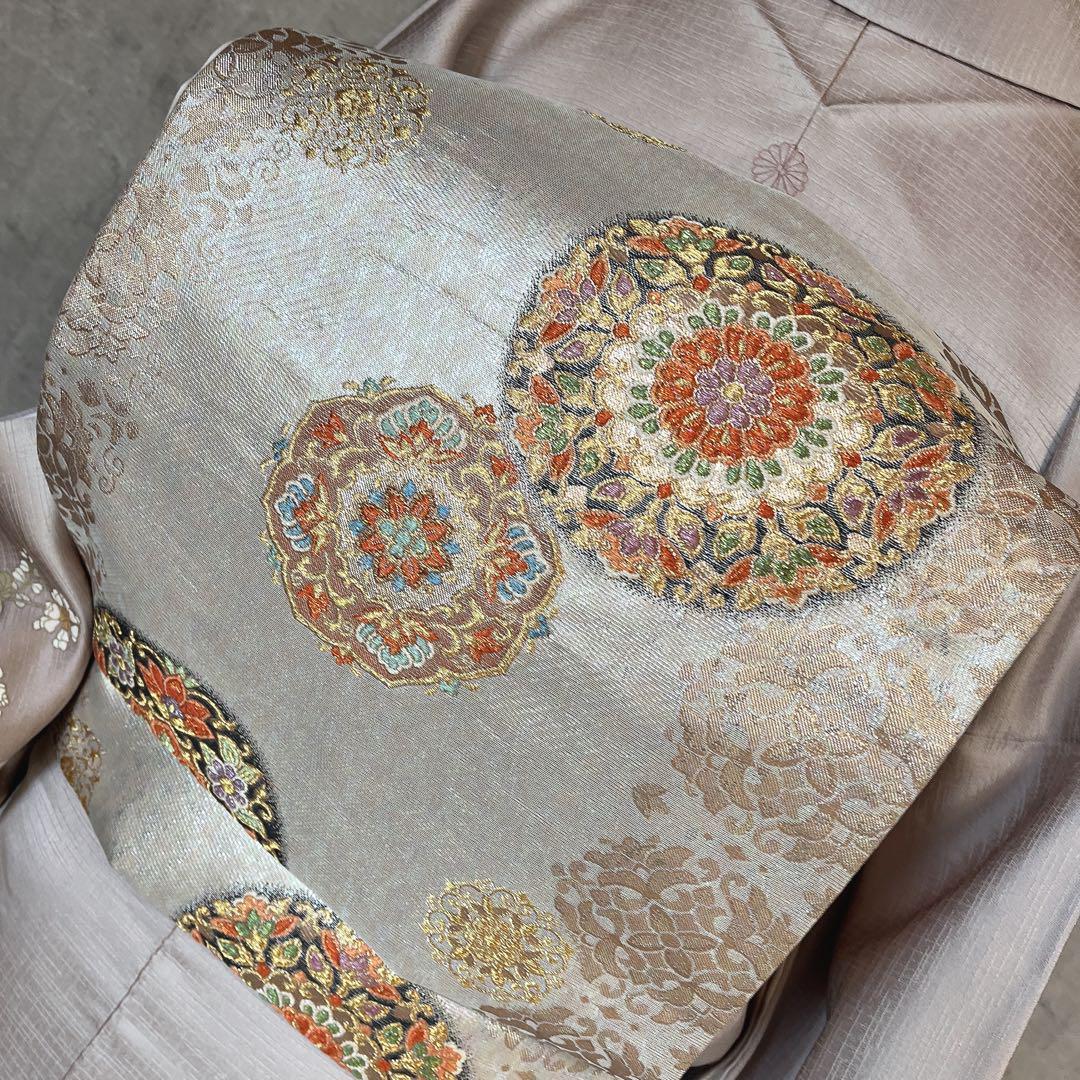 訪問着　フルセット　正絹　付け下げ　着物　蝶　桜　花　金　Ｉ9