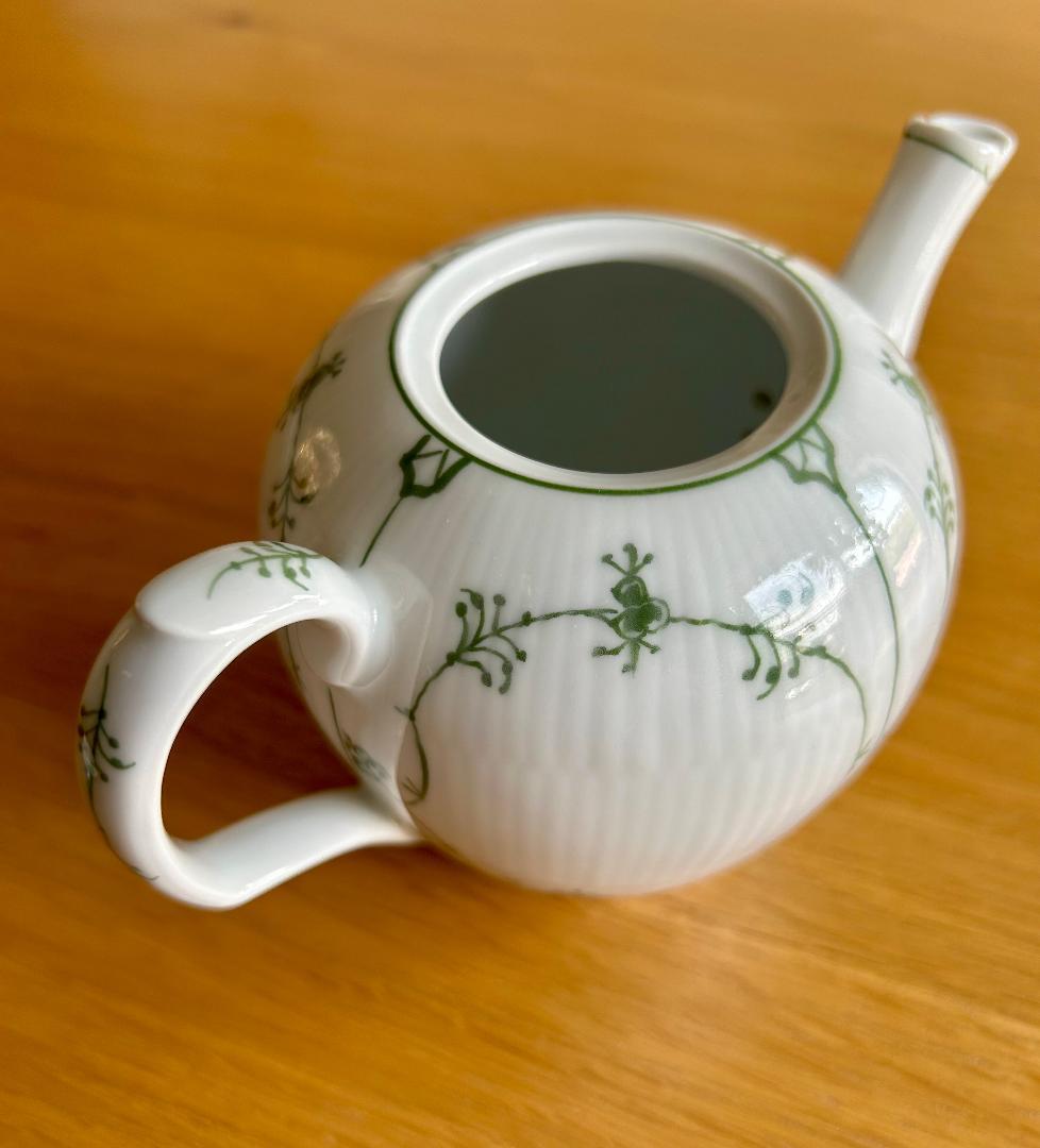 ロイヤルコペンハーゲン グリーンフルーテッドプレイン ミニティーポット350ml