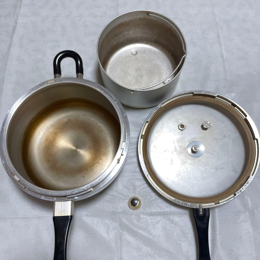 長岡式酵素玄米の保温器、圧力鍋、ザル、ボール、泡立て器