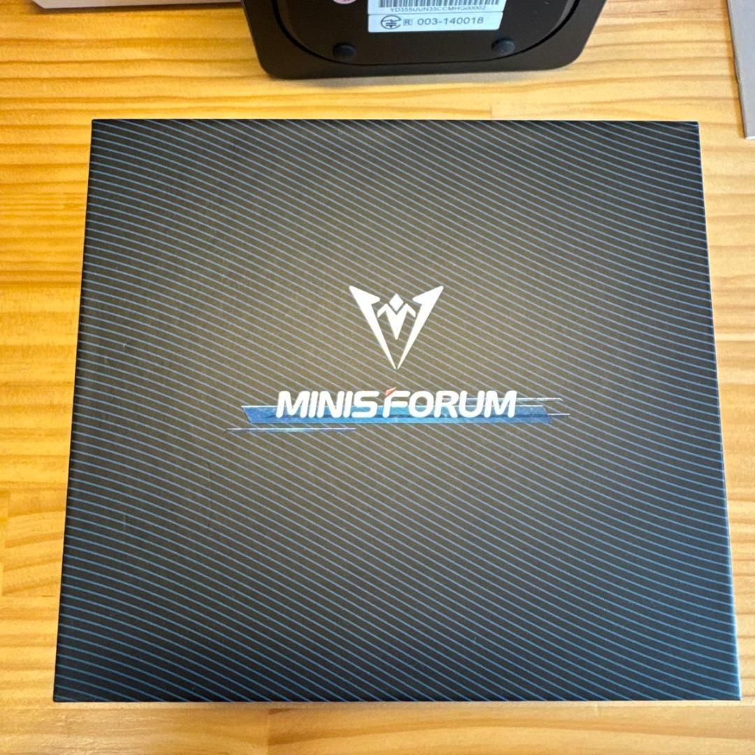 ミニPC MINISFORUM UN305