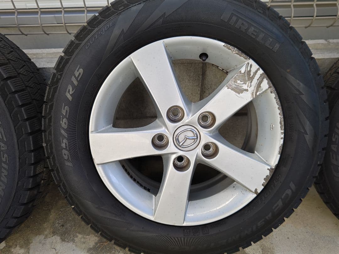プレマシー 冬タイヤ・ホイールセット Pirelli 195/65 R15