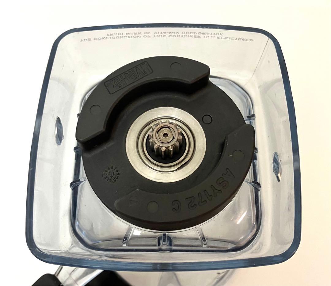 美品 動作保証 Vitamix バイタミックス ブレンダー VM0111