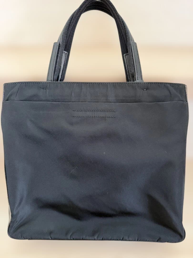 ✨美品✨PRADA ブラック ナイロントートバッグ