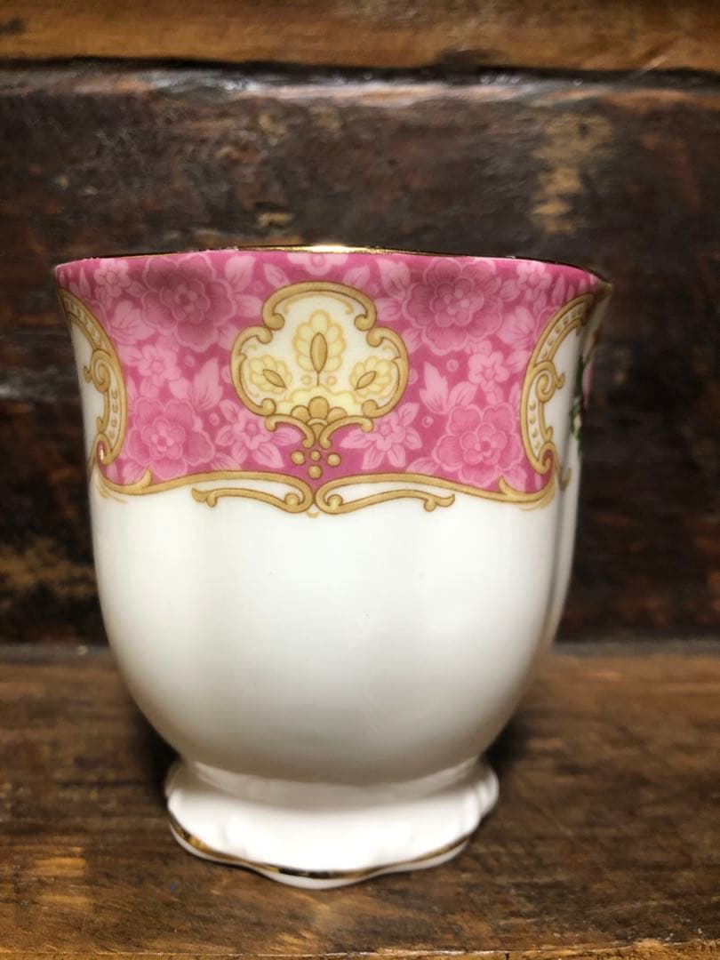 ロイヤルアルバート　レディーカーライル