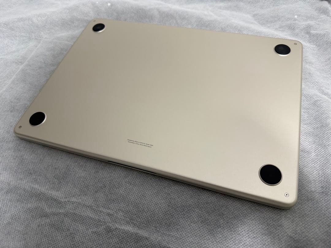 【美品】Macbook Air M2 13インチ 8GB 512GB SSD