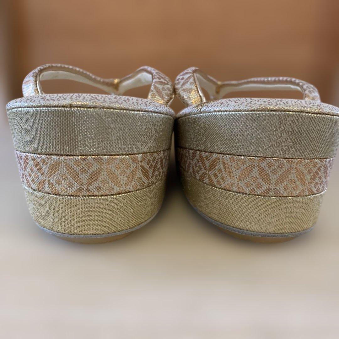 草履と和装用バッグのセット　金　ゴールド　鶴と松　新品未使用