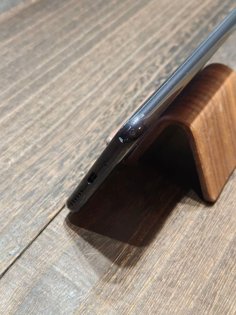 美品 Libero5GII A103ZT SIMフリー スマホ