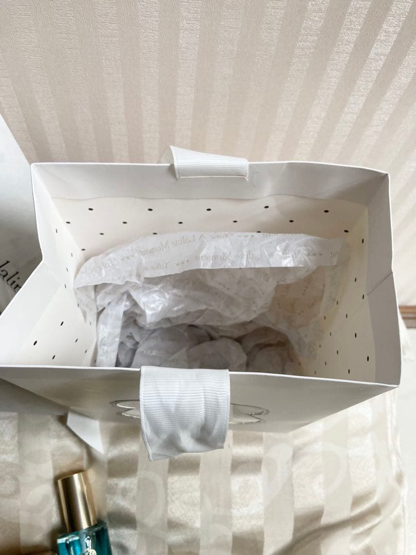 新品Laline ラリン ミネラル ボディクリーム ボディソープ　ボディセラム