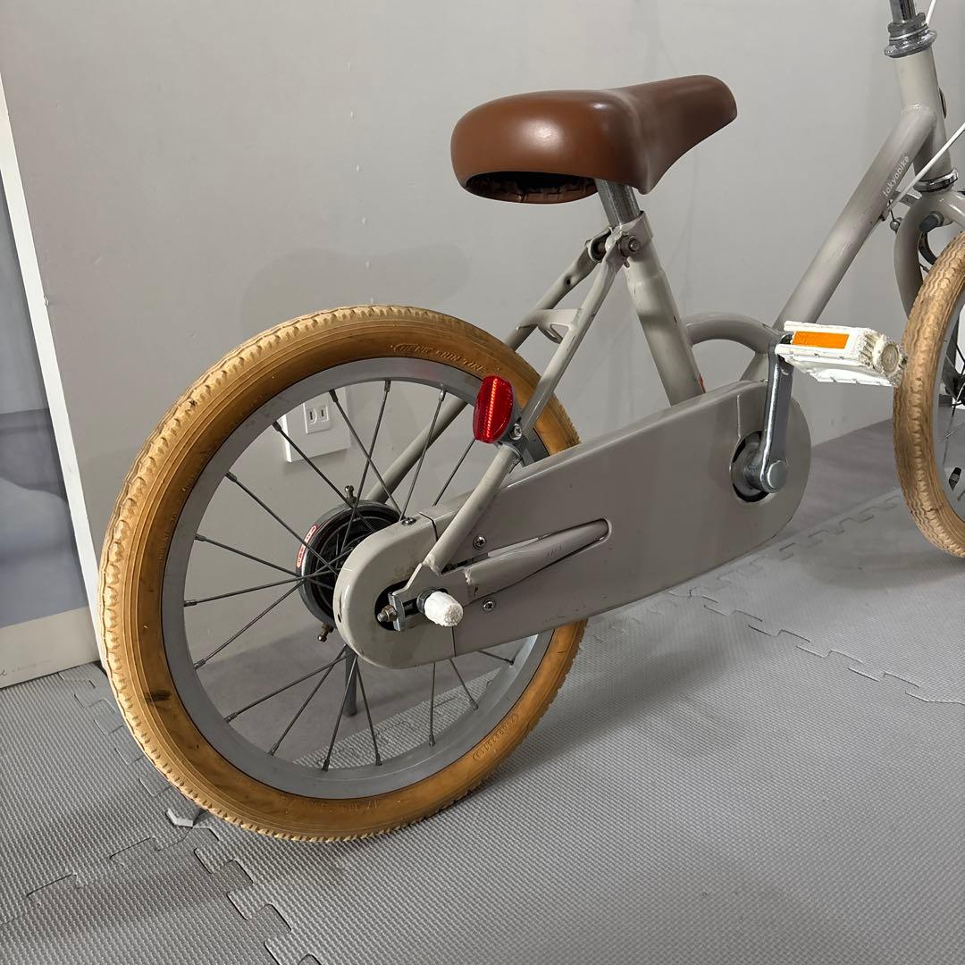 送料込み！little tokyobike 16インチ　補助輪有りスタンド付き