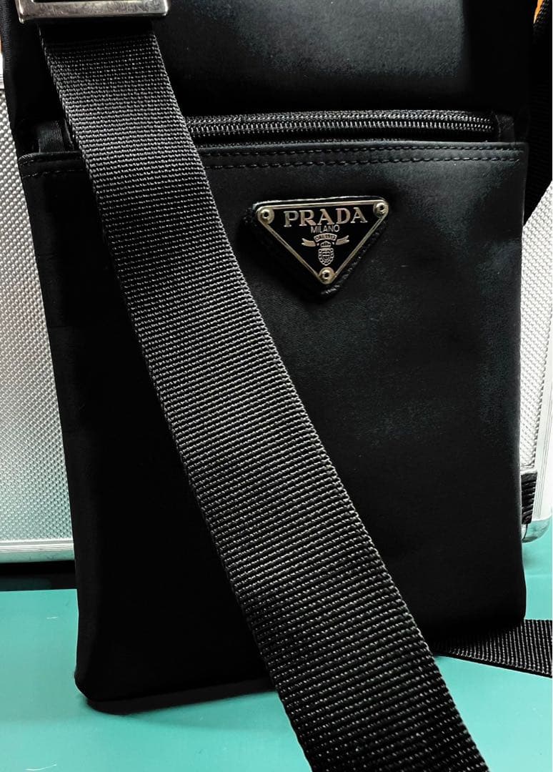 PRADA テスート ショルダーバッグ 正規品