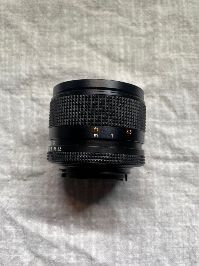 Carl Zeiss sonnar 85mm f/2.8 単焦点レンズ