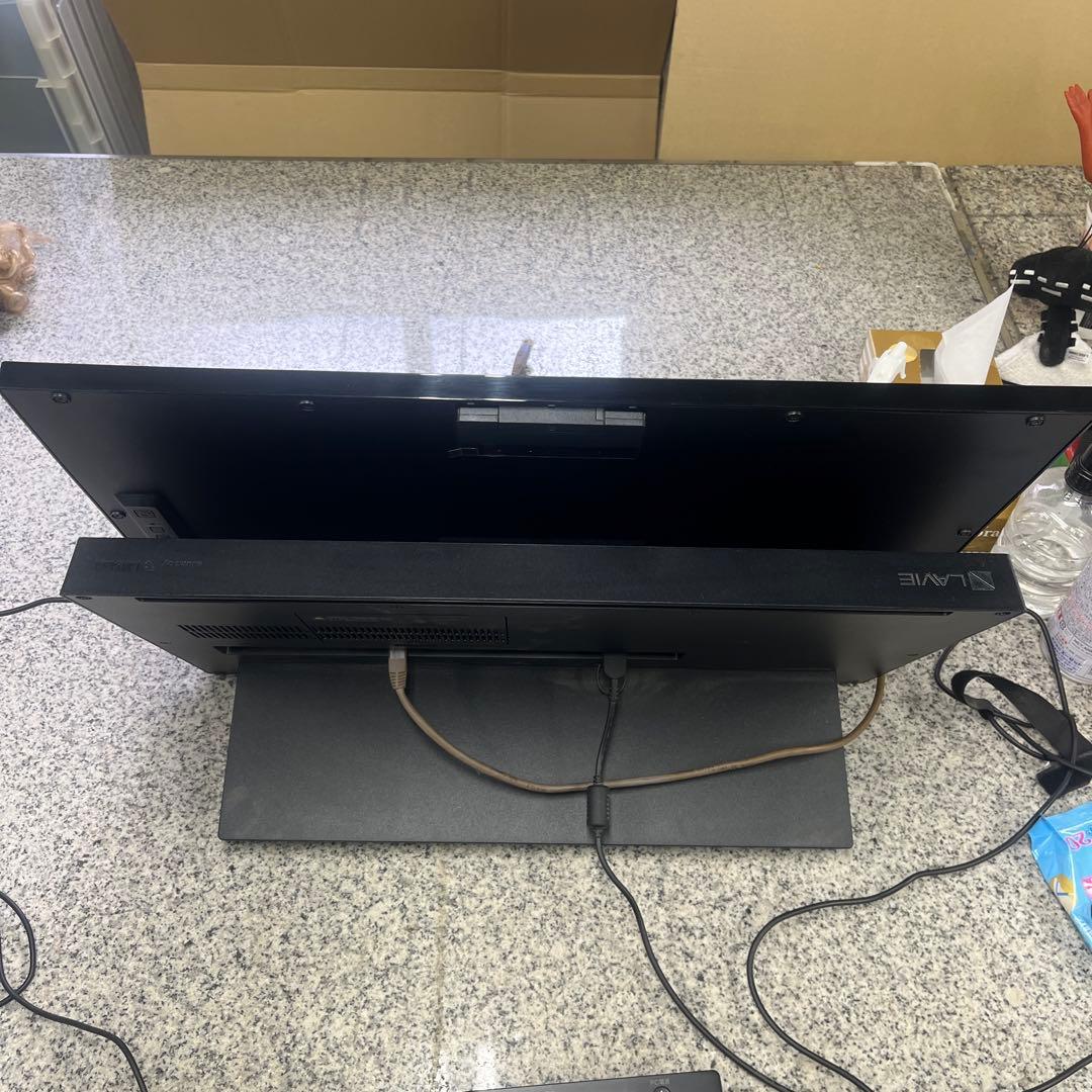 P*7様 LAVIE デスクトップPC 大型ディスプレイ PC-GD164 UC