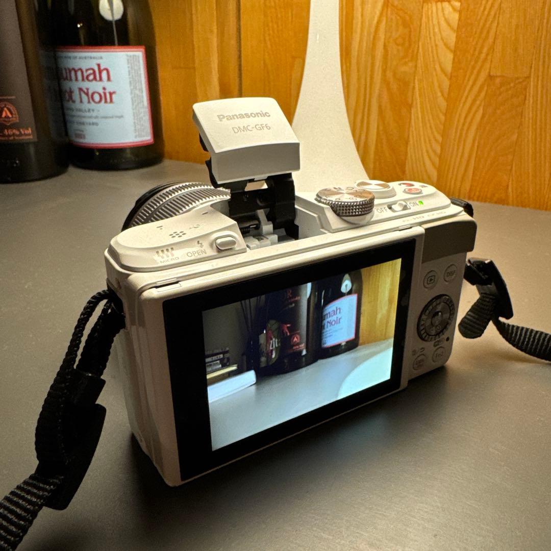 【LUMIX GF6】 動作確認済 バッテリーチャージ / 8gbカード付き