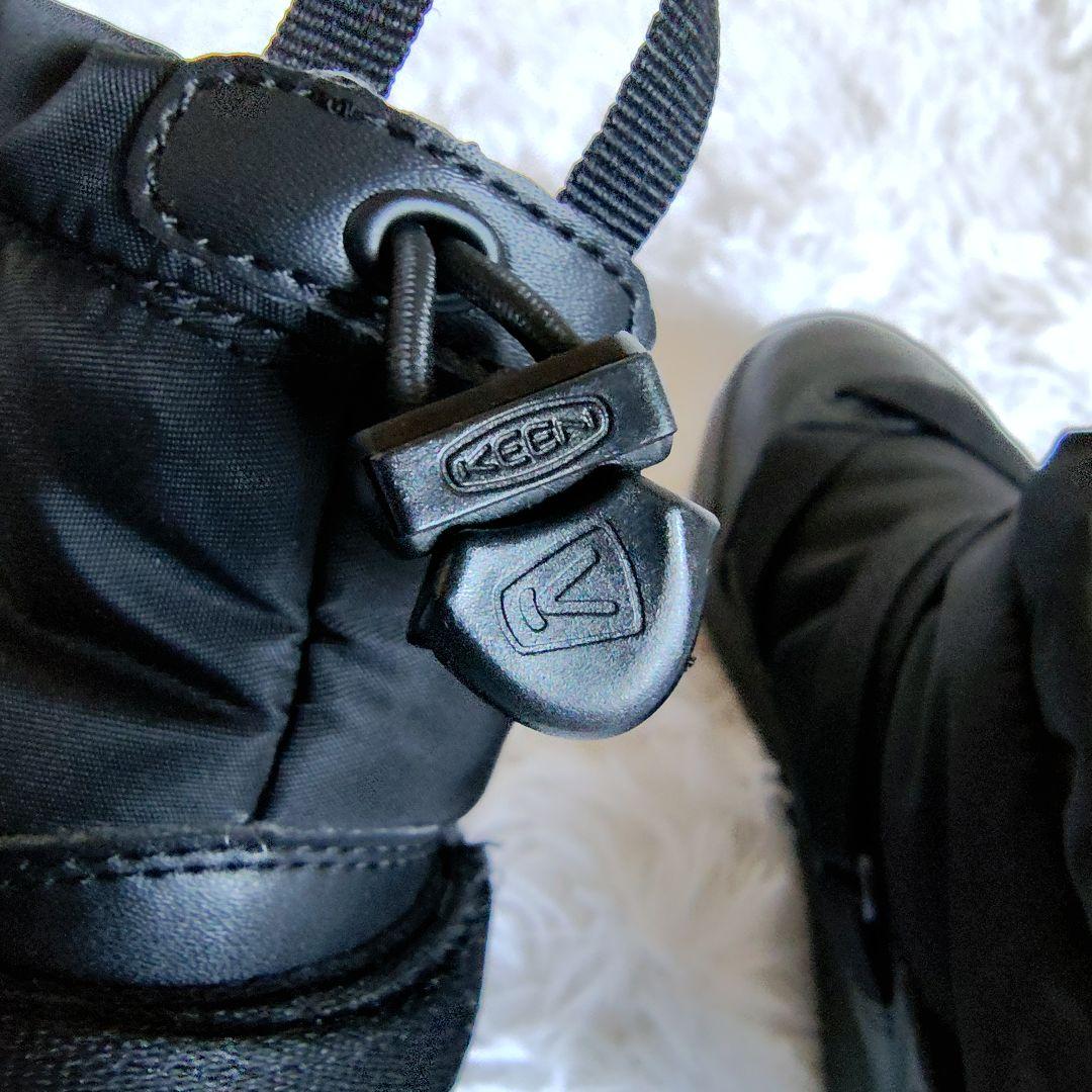 KEEN 防水スリップオン フッドゼラ ウォータープルーフ ウィンターブーツ