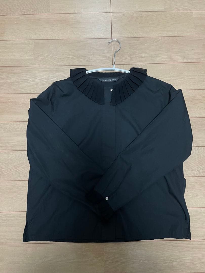 mizuiro ind プリーツカラーシャツ ブラック