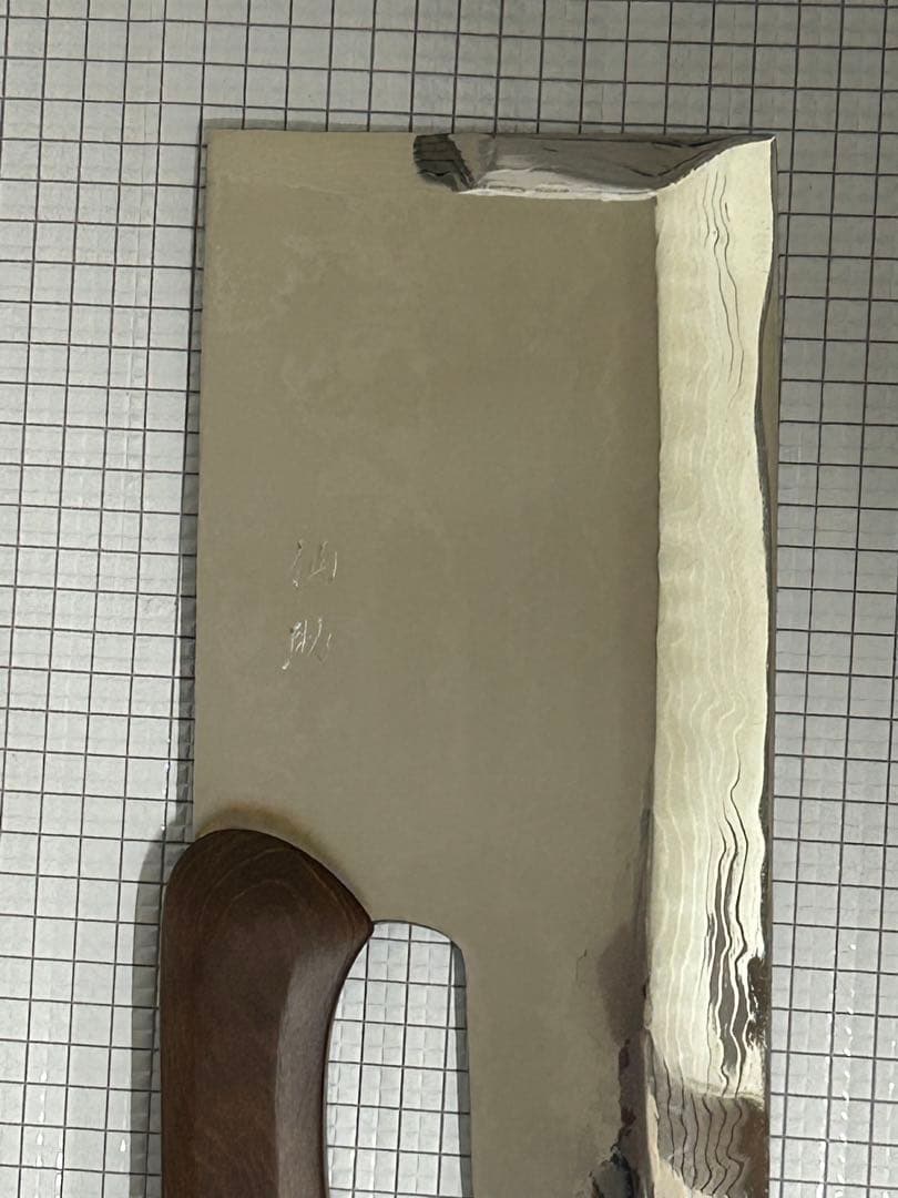 仙助 蕎麦包丁 ダマスカス 鏡面仕上げ 安来鋼青紙二号 330mm 檜茶色曲柄