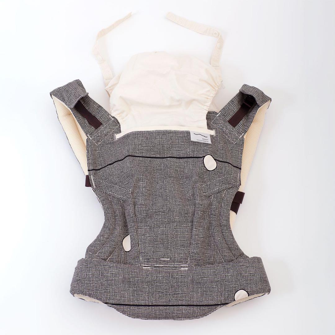 【極美品】サン＆ビーチ OM-1 いしけり抱っこ紐 収納ポーチ•ベッドサポート付