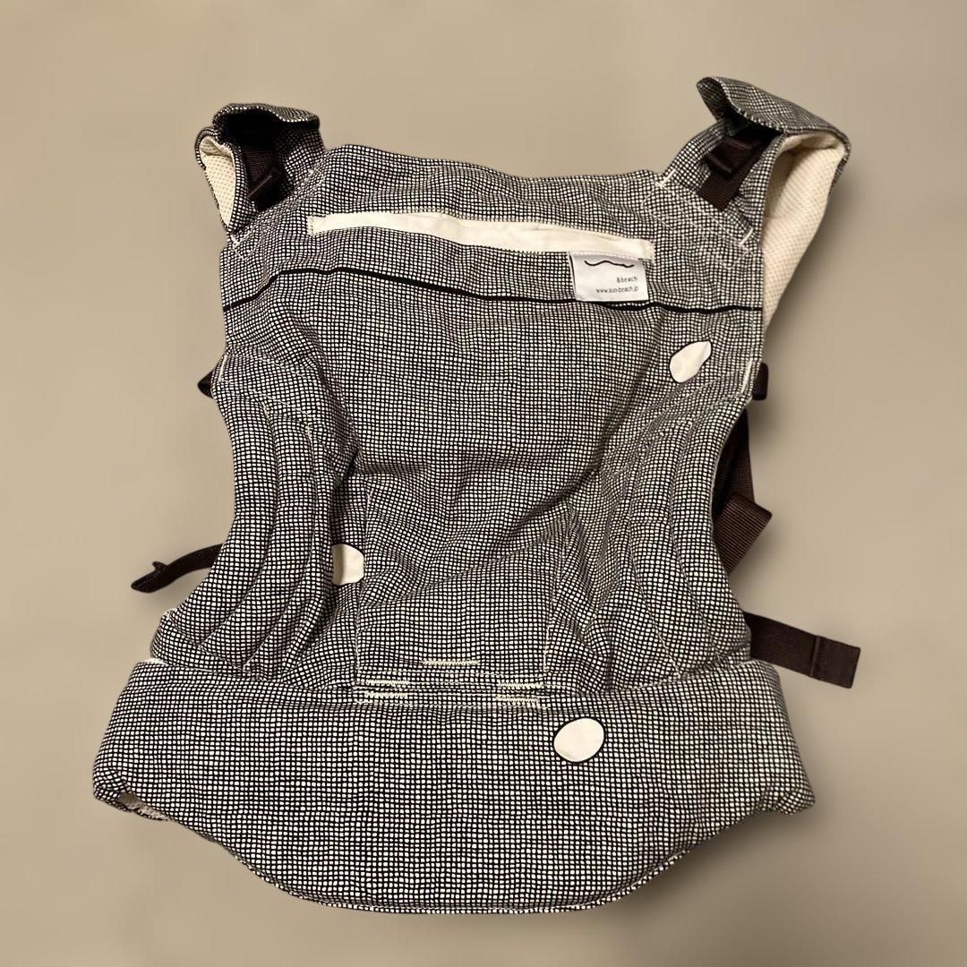 【極美品】サン＆ビーチ OM-1 いしけり抱っこ紐 収納ポーチ•ベッドサポート付