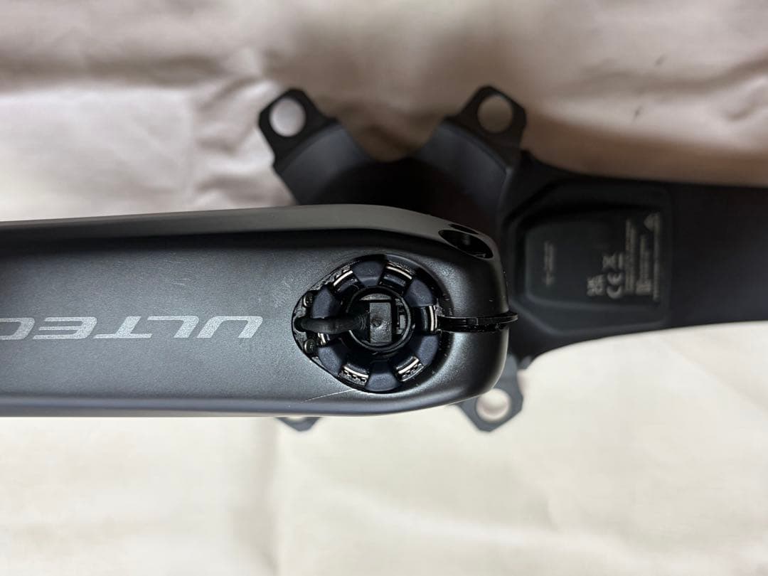 シマノアルテグラFC-R8100P 12sクランク型パワーメーター 170mm