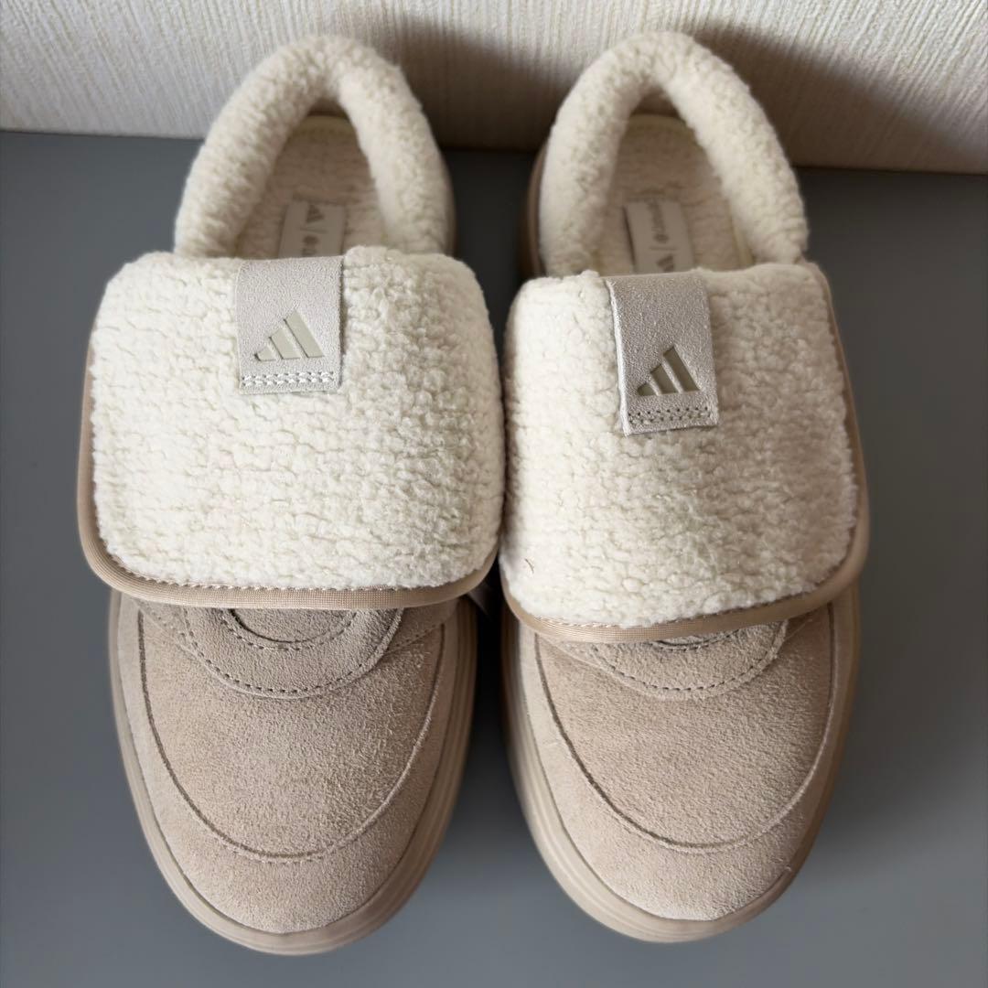 【新品未使用】adidas グランド コート ミュール ベージュ 24.0cm