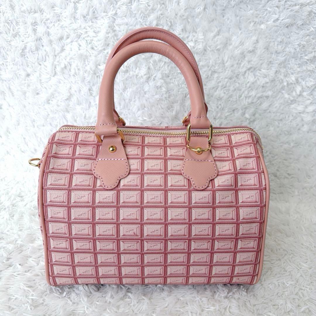 ねこ様 新品 Q-pot. ストロベリーチョコレート ミニ ボストンバッグ